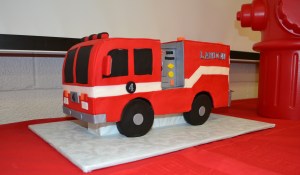 firetruck cake 2